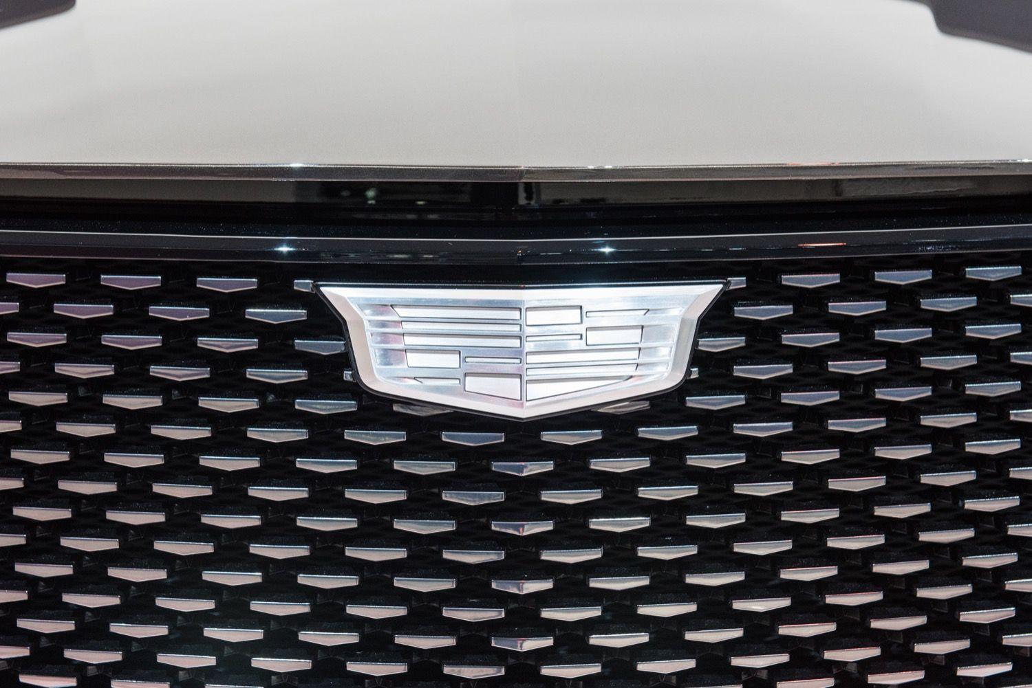 New Cadillac Crest Logo - Is Cadillac On The Verge Of Redesigning Its Logo?