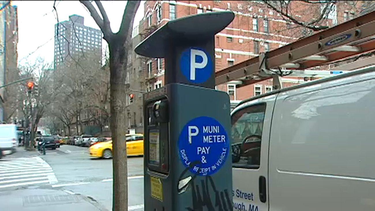 New York City Dot Logo - Parking meter rates in New York City to go up under plan announced