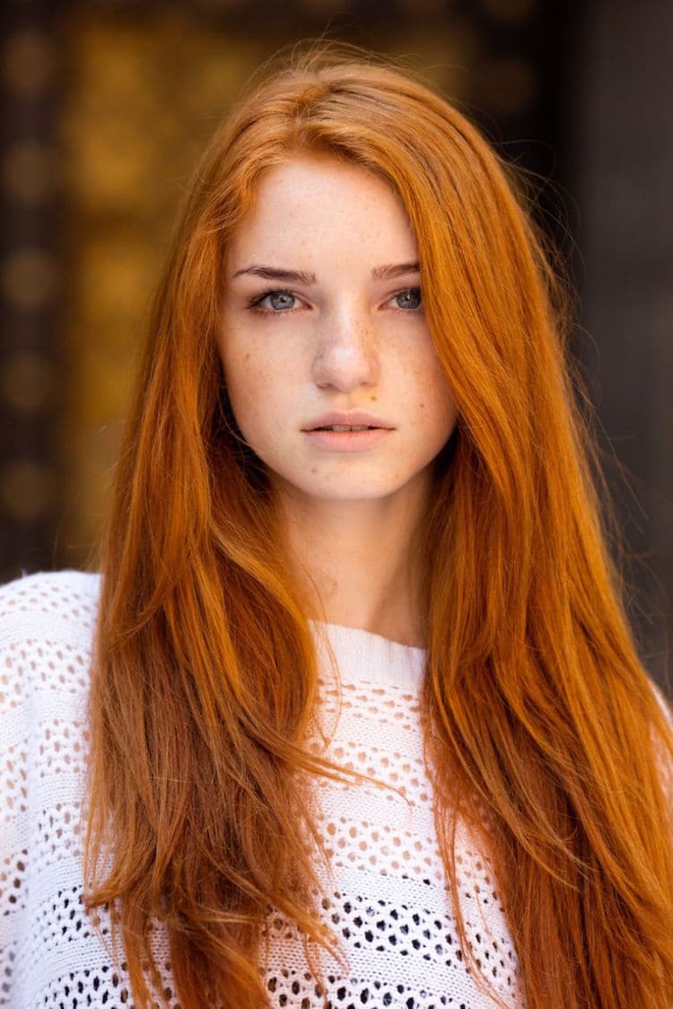 Long Hair with Red Woman Logo - Redheads from 20 Countries Photographed to Show Their Natural Beauty