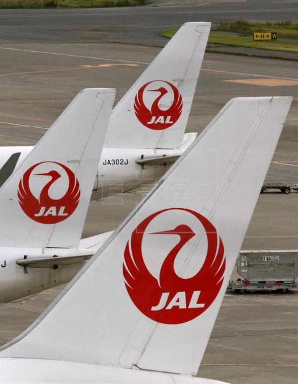 Airline with Red Swoosh Logo - Japan Airlines to launch low-cost carrier by 2020 | Business ...