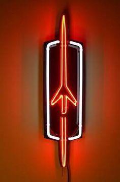 Oldsmobile Rocket Logo - OLDSMOBILE ROCKET Neon Sign - Old emblem logo 88 98 442. Neon Art ...