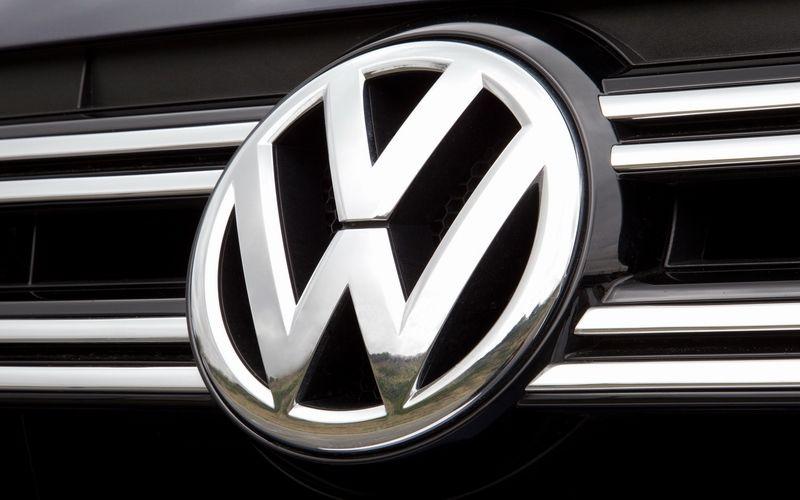 Dark VW Logo - Volkswagen logo, Volkswagen emblem - Get car logos free