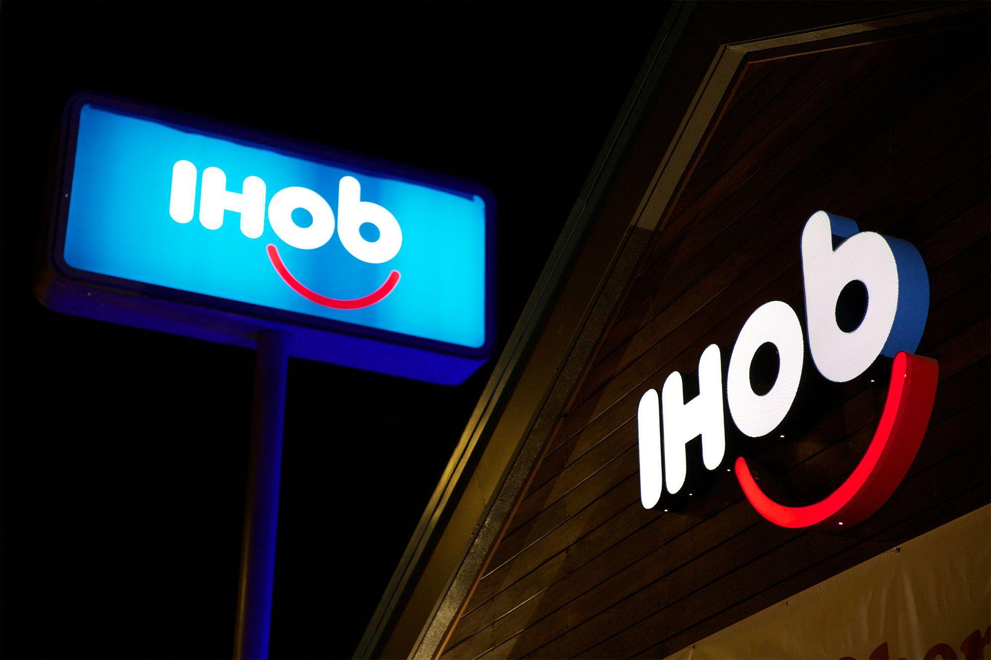 Ihob Logo - Best Twitter Reactions To IHOP Changing Name to IHOb | PEOPLE.com