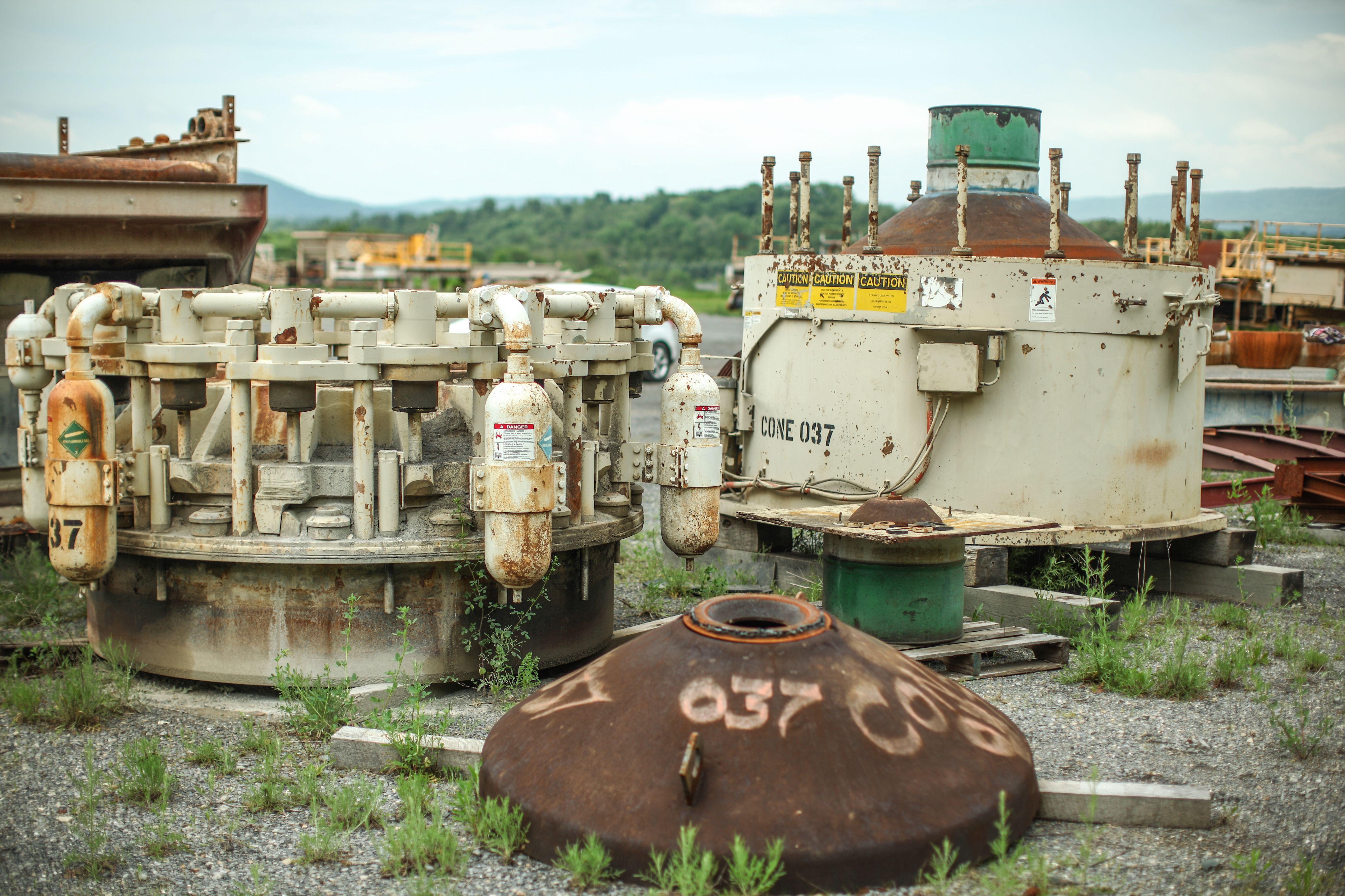 Eljay Cone Crusher Logo - Terex Cedarapids 66