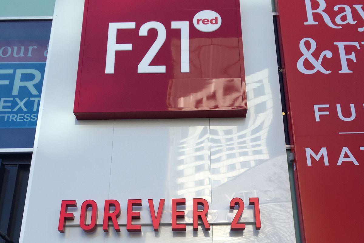 Red Forever 21 Logo - F21 Red Just Opened Its Second NYC Store in Brooklyn - Racked NY