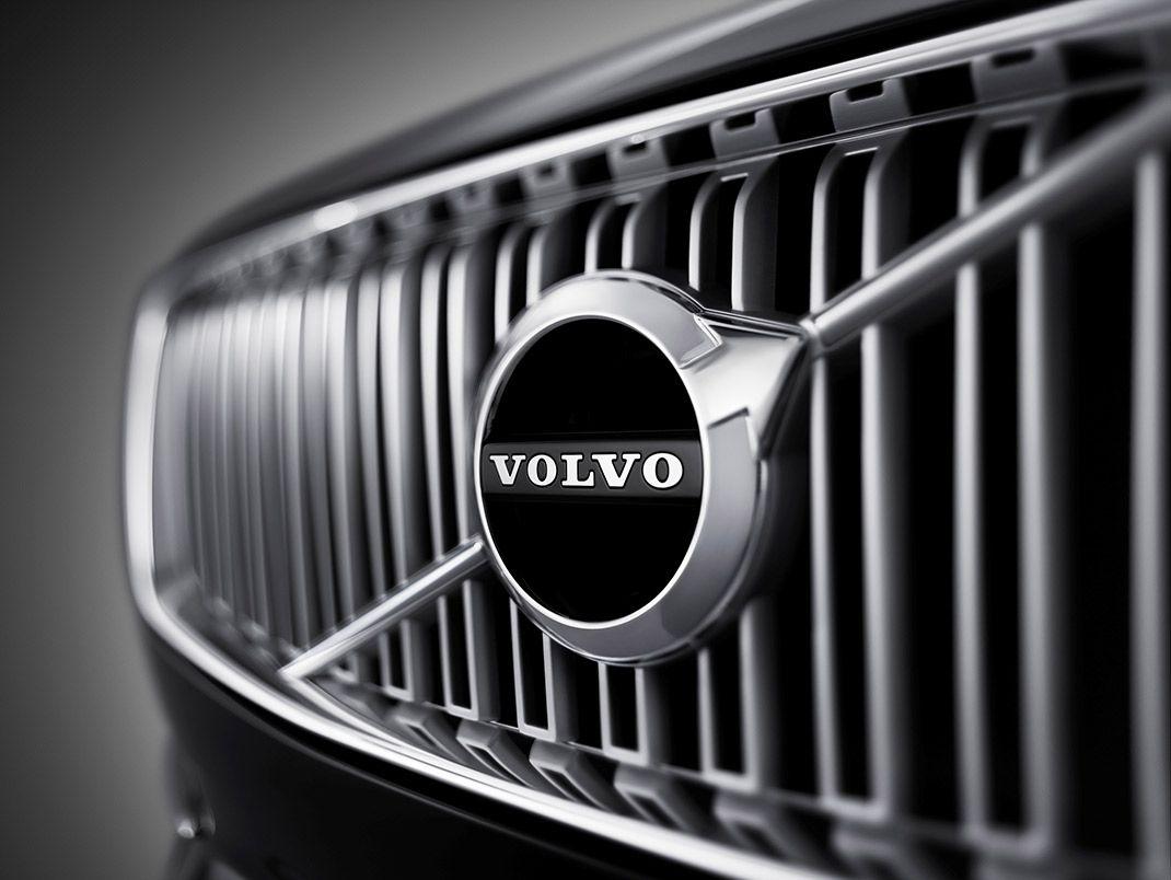 2018 Volvo Grill Logo - Volvo Logo, Volvo Car Symbol Meaning and History | Car Brand Names.com
