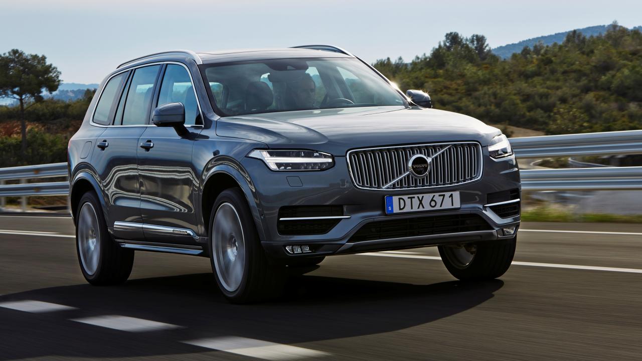 2018 Volvo Grill Logo - 2017 Volvo XC90 Review | Top Gear