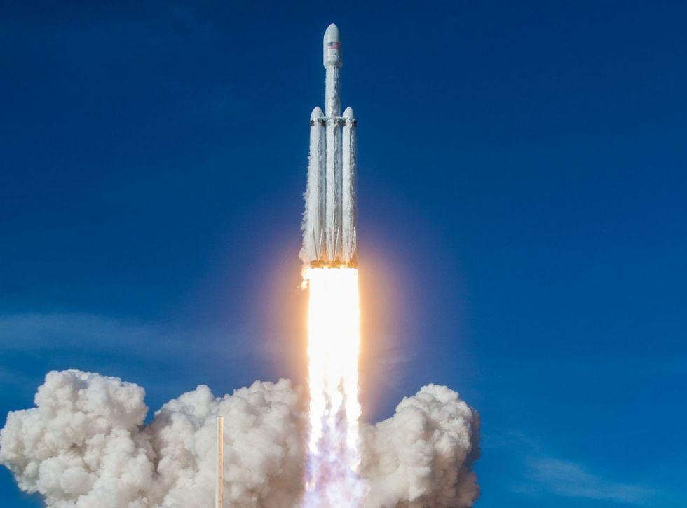 Falcon 9 Rocket Logo - The Falcon Heavy is an absurdly low-cost heavy lift rocket | Ars ...