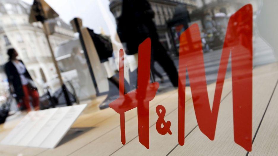 H&M Clothing Logo - How good is H&M's clothing recycling program?