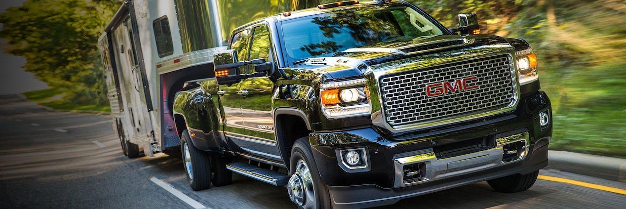 GMC Duramax Truck Logo - 2017 GMC Sierra HD – Powerful Diesel Heavy Duty Pickup Trucks