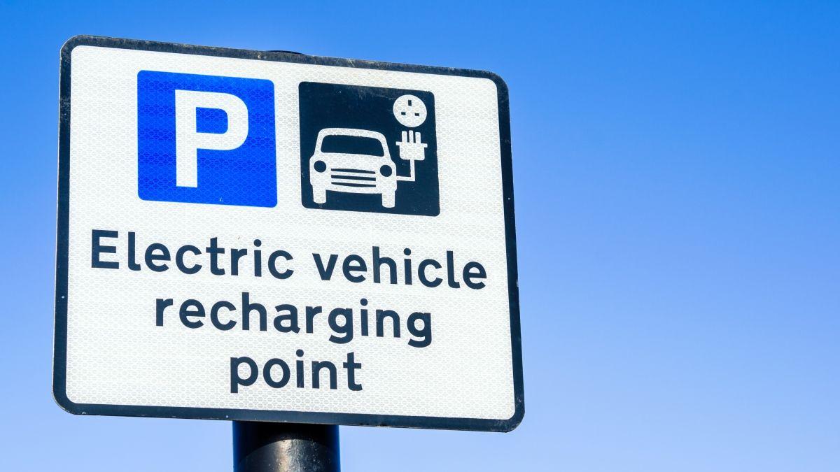 Commercial Electric Logo - World's biggest commercial electric vehicle project announced in UK