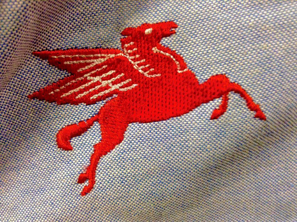 Mobil Horse Logo - Mobil Gas Station Shirt, Flying Horse Logo, Vintage, 2 201