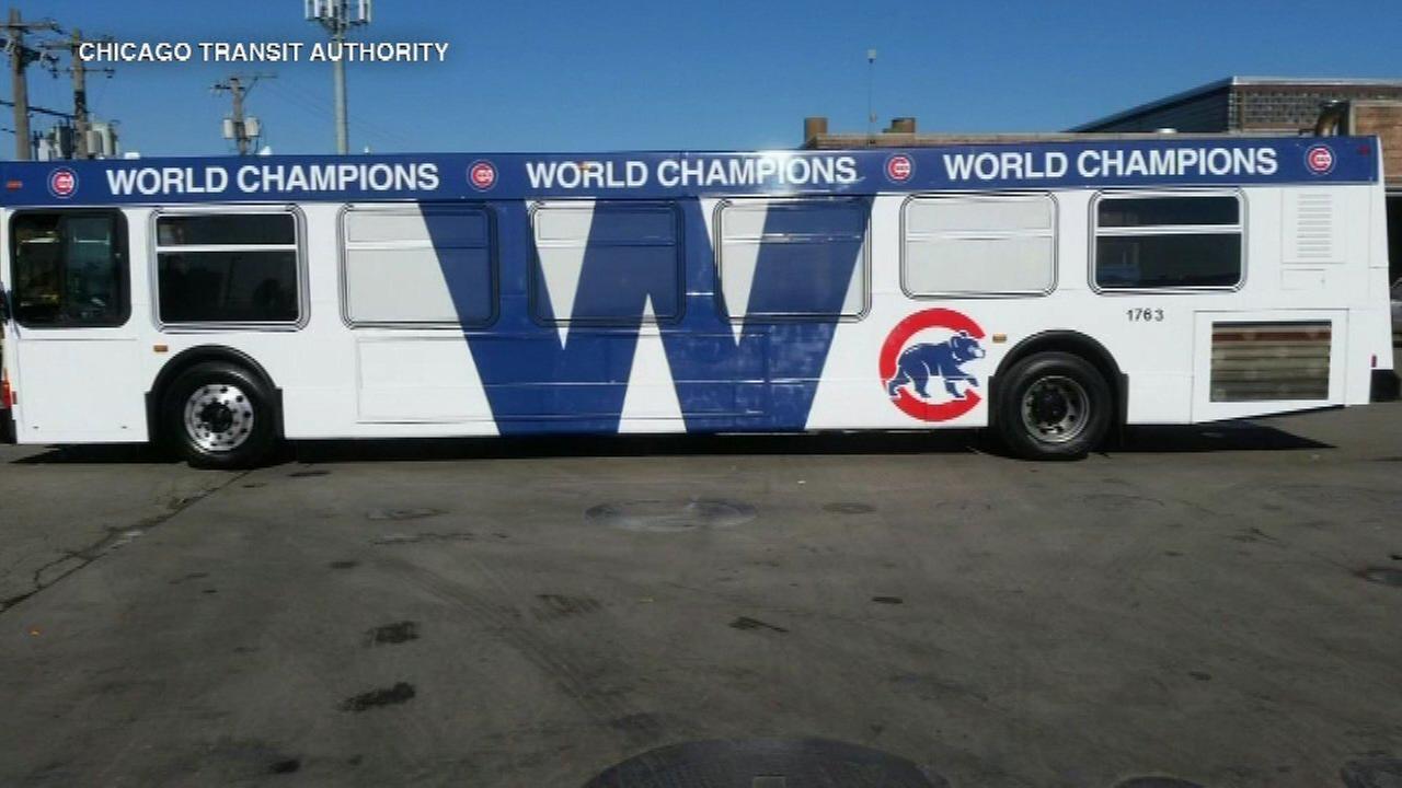 Blue and Red Line Bus Logo - CTA honors Cubs with decorated bus, Red Line cars | abc7chicago.com