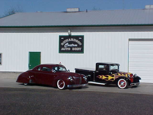 Vintage Custom Auto Shop Logo - Richardson Custom Auto Body Official Web Site!