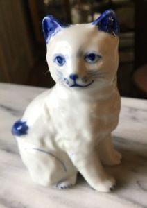 Blue and White Cat Logo - Vintage Blue and White Cat Figurine - Aroonsit - Made in Thailand ...