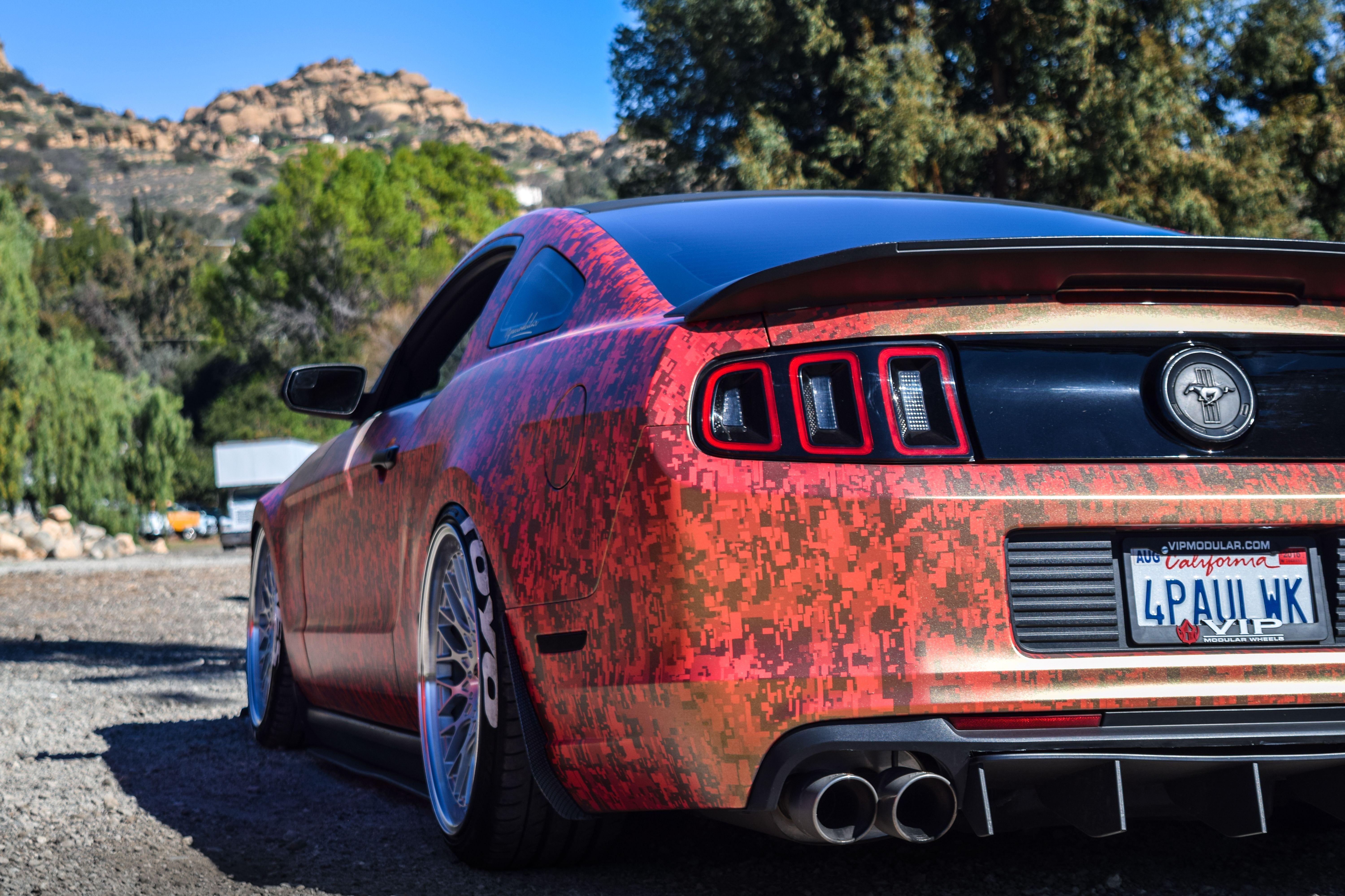 Camo Mustang Logo - Red Camo Mustang | MadWhips