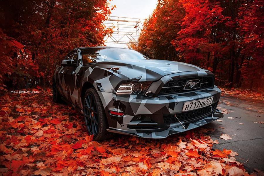 Camo Mustang Logo - 20 inch Hybrid Forged VFS 6 rims on the camo Mustang - tuningblog.eu ...