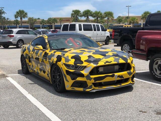 Camo Mustang Logo - Yellow camo mustang...double parked too : Shitty_Car_Mods