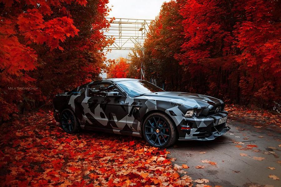 Camo Mustang Logo - 20 inch Hybrid Forged VFS 6 rims on the camo Mustang - tuningblog.eu ...