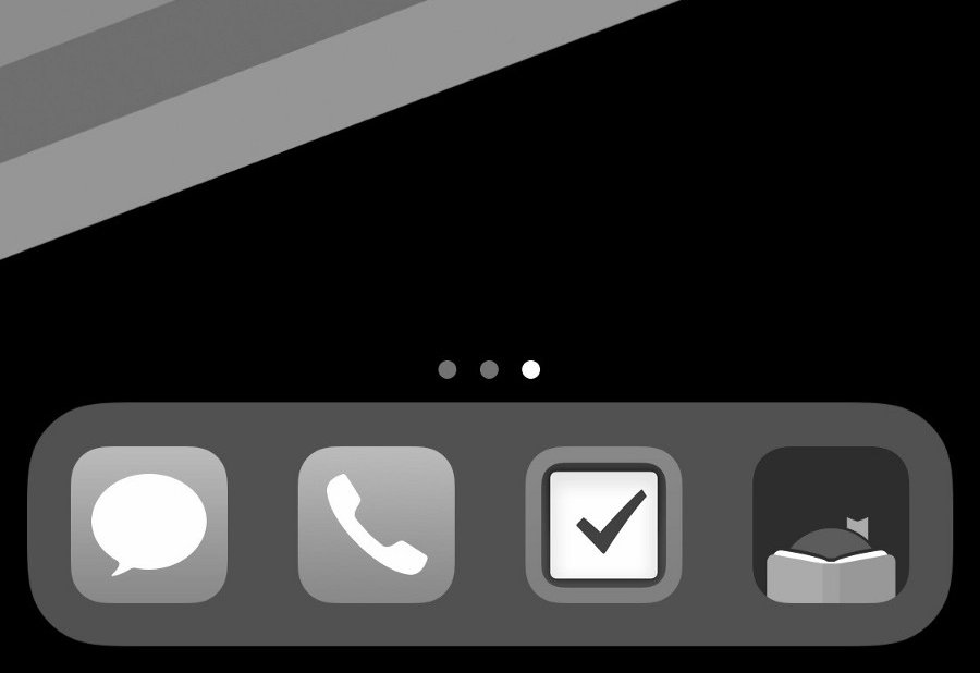 Black White Grayscale Logo - How to Make Your iPhone Black and White (And Why You Should)