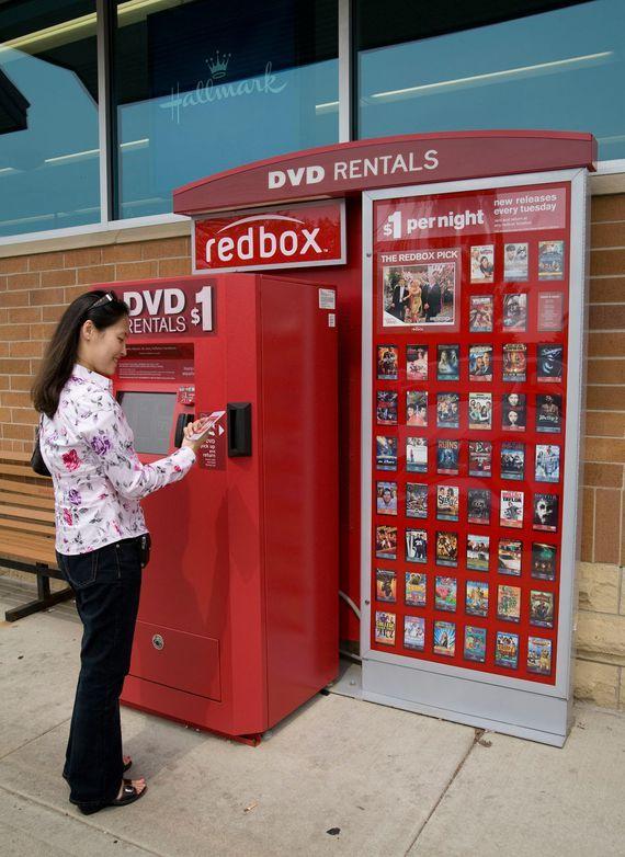 Redbox Kiosk Logo - Redbox, kiosk rentals now outpace video stores - CNET