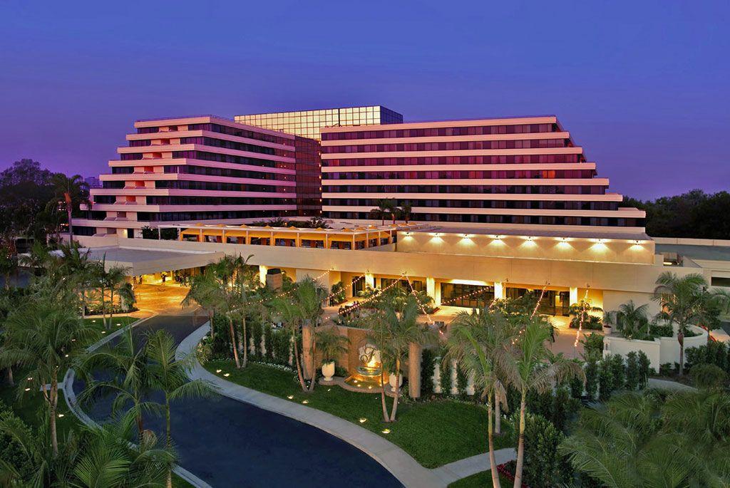 Fairmont Hotels Inc. Logo - F.J. Zam Company – Fairmont Hotel Newport Beach
