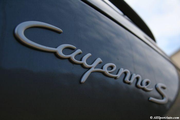 Cayenne S Logo - Porsche Cayenne S (2005) Picture