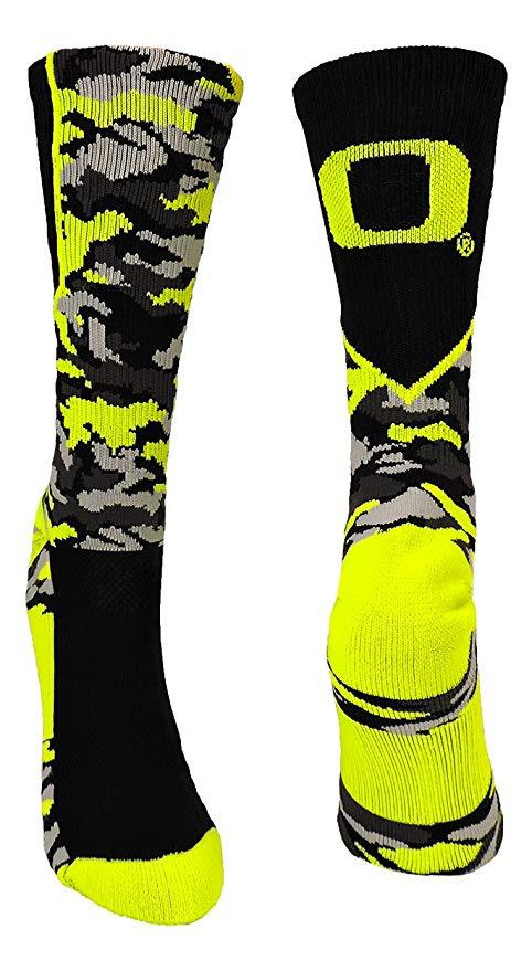 Oregon Ducks Camo Logo - Amazon.com: TCK Oregon Ducks Camo Crew Socks: Sports & Outdoors