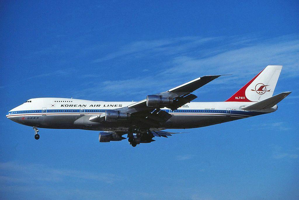 Old Korean Air Logo - HL 7411 Korean Air Lines 747-2B5B landing at KLAX | old colo… | Flickr