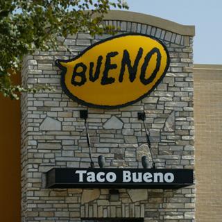 Taco Bueno Logo - Taco Bueno closing 12 restaurants, auctioning off contents - Dallas ...