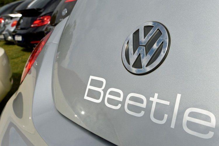 Volkswagen of America Logo - Volkswagen of America to end Beetle production in 2019 - Business ...