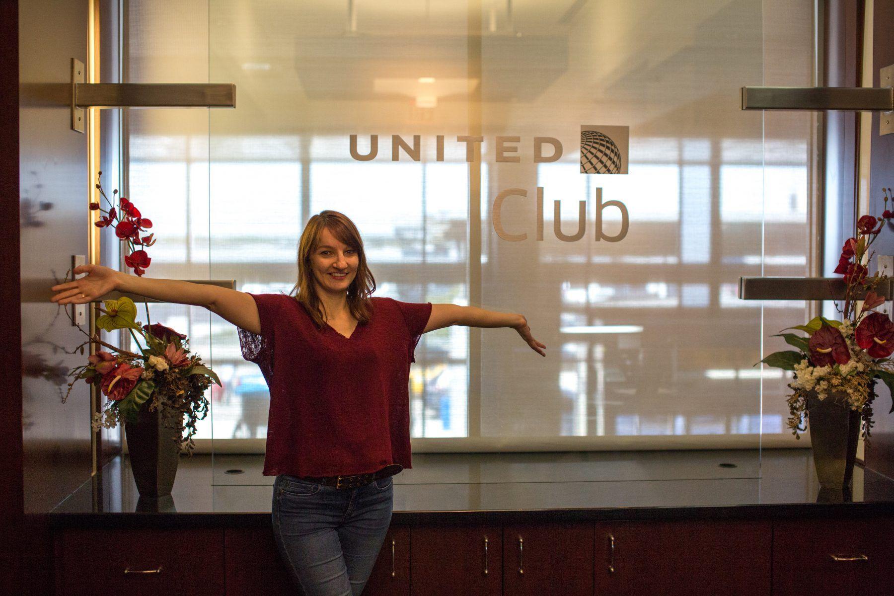 United Airlines Club Logo - United Airlines Lounge Access Restrictions | Million Mile Secrets