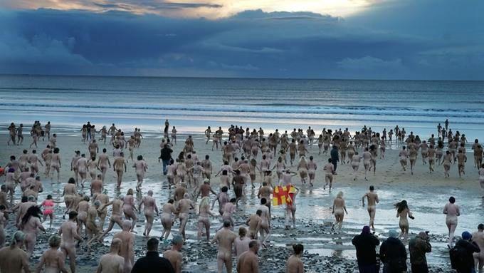 The Skinny Dip Logo - Record turnout for ice cold Autumn Equinox skinny dip in North Sea