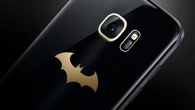 Batman Gold Logo - Samsung Galaxy S7 Edge Batman Injustice Edition unboxing and first look