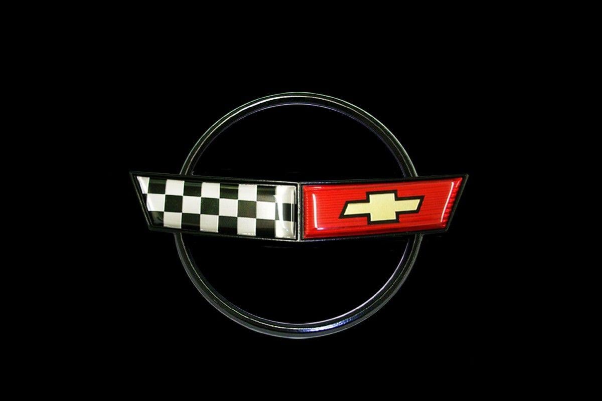 Corvette Logo - Evolution Of The Corvette And The Crossed Flags Logo | Top Speed