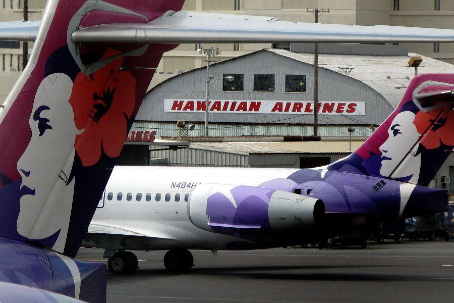 Hawaiian Airlines Old Logo - Hawaiian Airlines – Travels, Trips & Tails