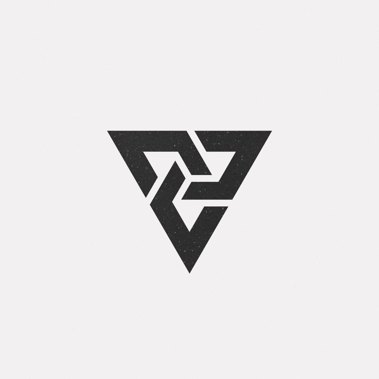 Trinty Logo - MA17-885 A new geometric design every day | UTB | Geometric logo ...