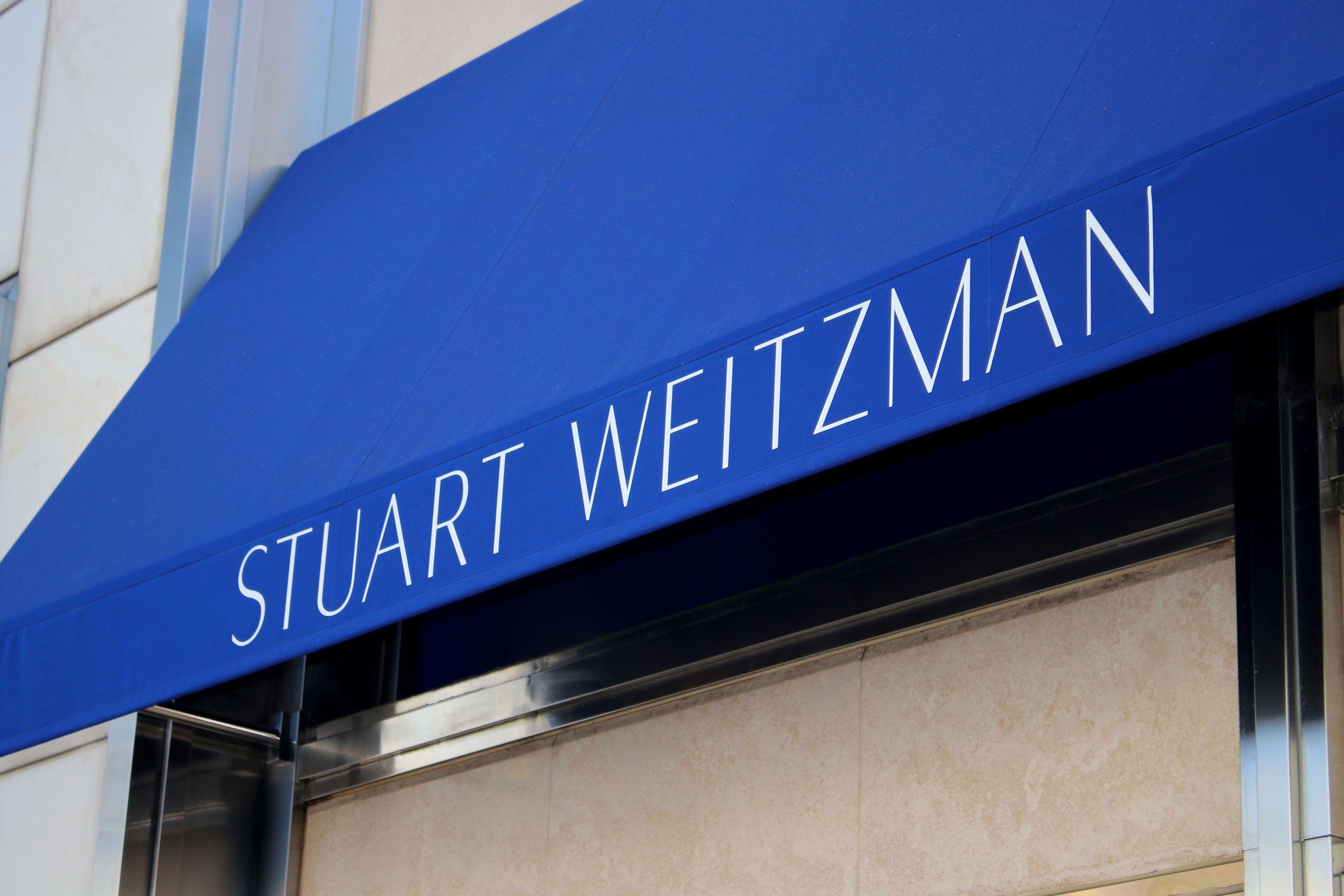 Stuart Weitzman Logo - Firm lied to investors about Stuart Weitzman's finances: suit