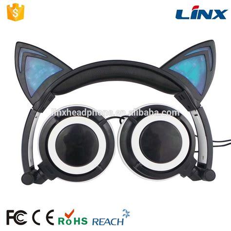 Cat Wearing Headphones Logo - Cat Wearing Headphones Logo