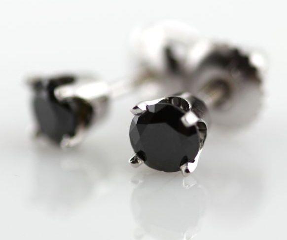 Three Black Diamonds Logo - What is a Black Diamond? Are Black Diamonds Real?
