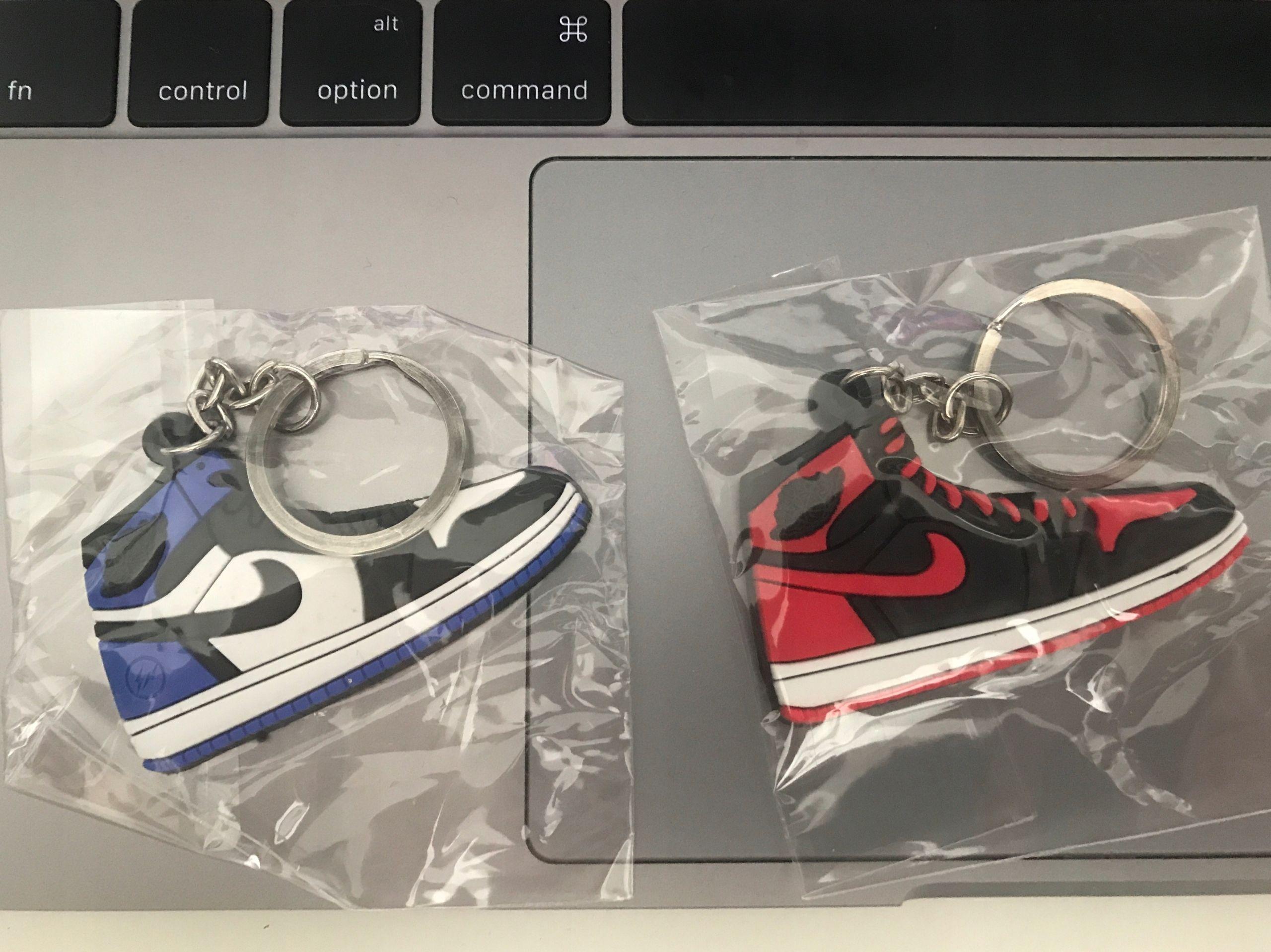 Jordan Z Logo - Nike Air Jordan 1 Breloczek z logo archiwum