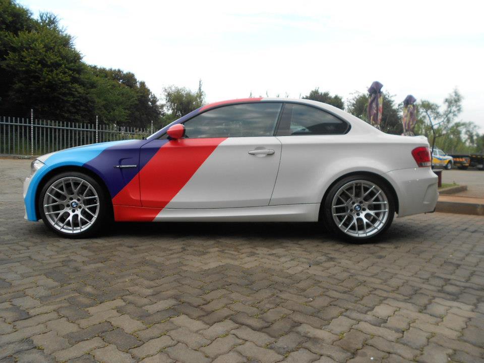 White BMW M Logo - BMW 1M with Motorsport Stripes