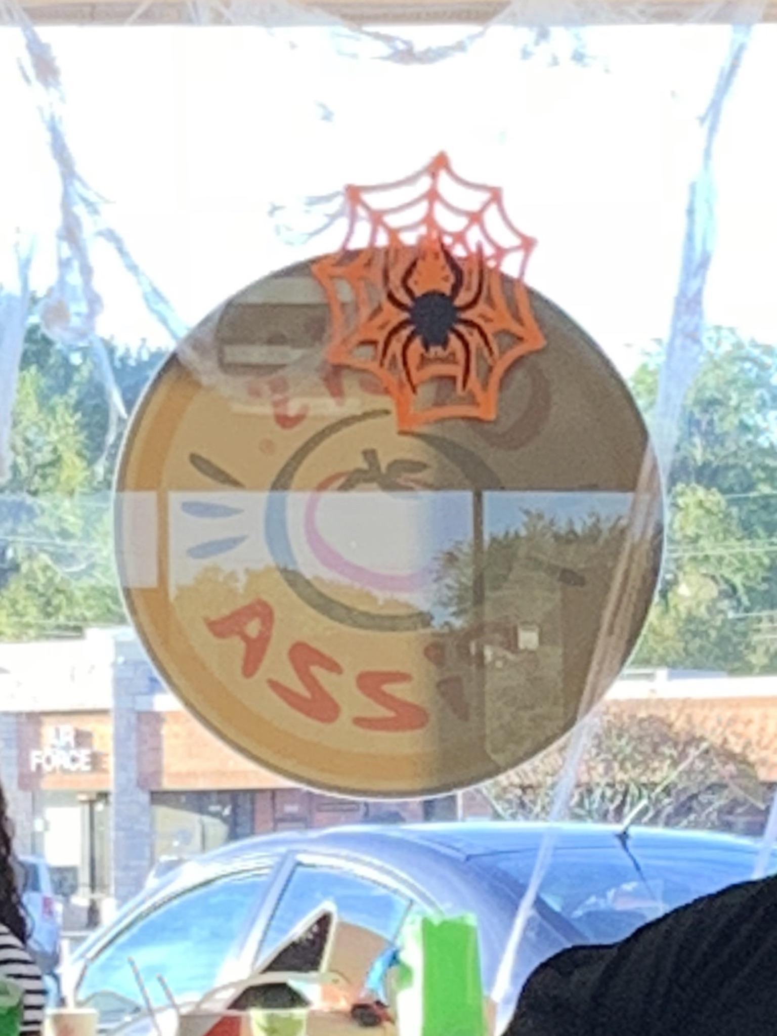 Cici's Pizza Logo - I think the Cici's Pizza logo is trying to tell me something
