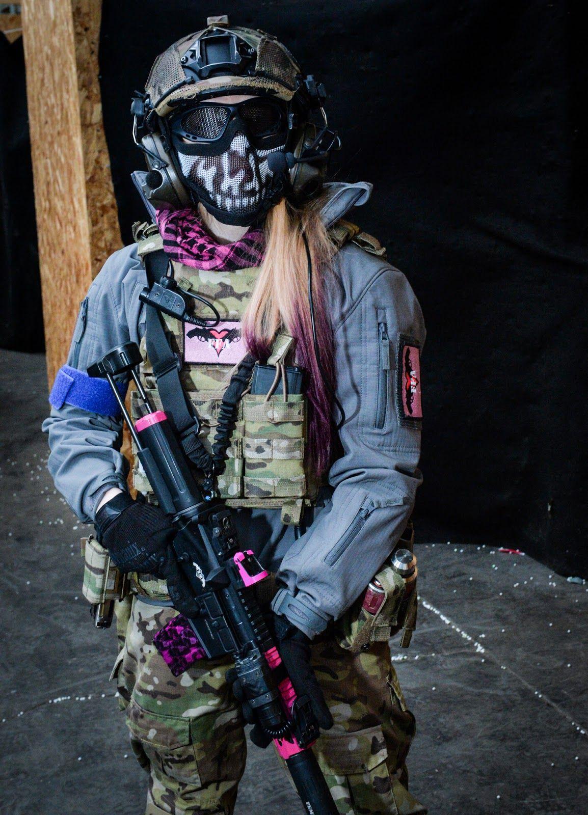 Green Red Pentagon Logo - PENTAGON ARTAXES SOFTSHELL REVIEW! - Femme Fatale Airsoft