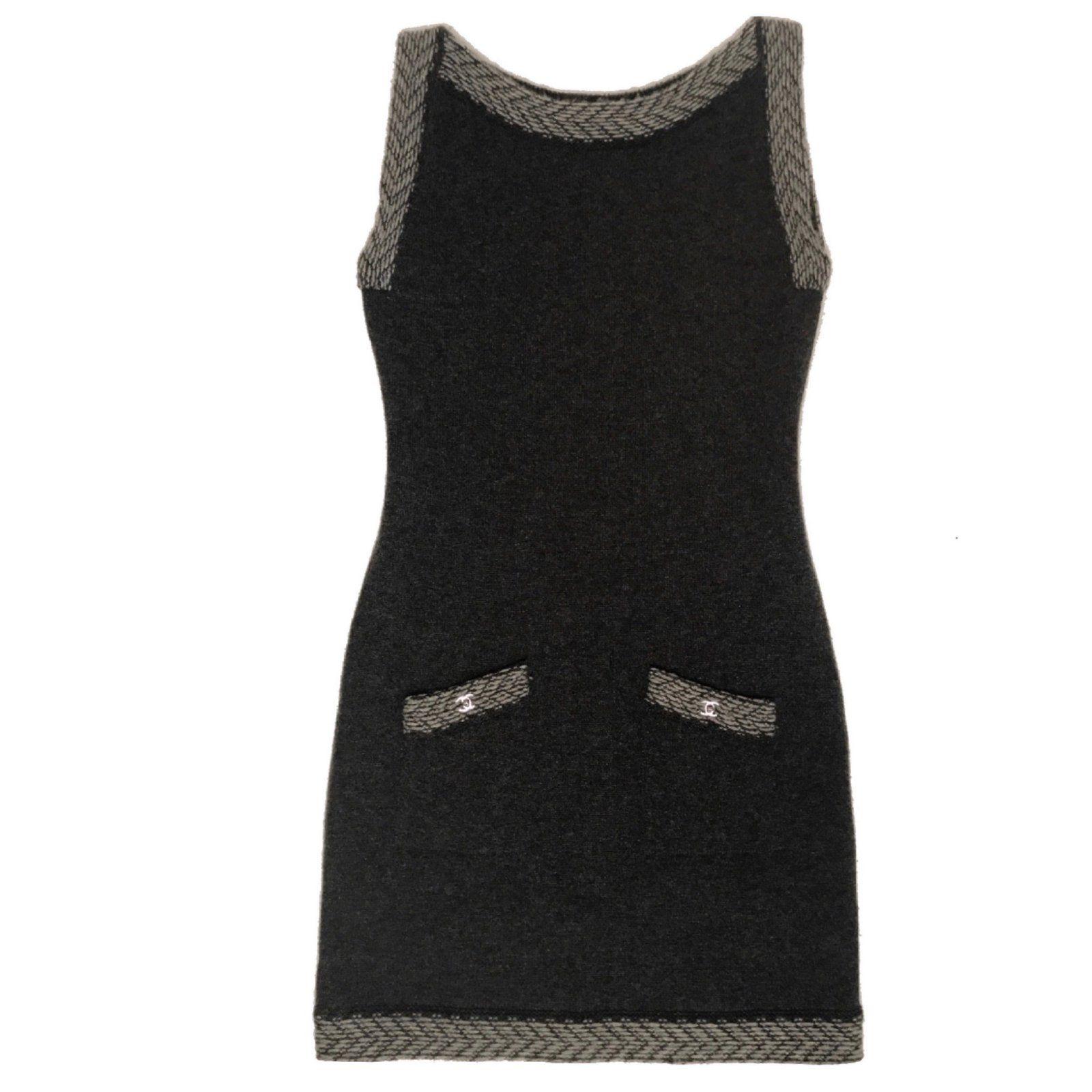 CC Clothing Logo - Chanel 100 % cashmere dress CC logo locks Dresses Cashmere Grey ref ...