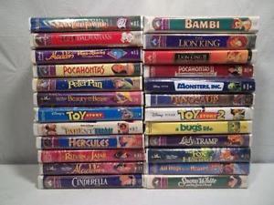 Old Walt Disney Classics Logo - Walt Disney Classics: VHS Tapes