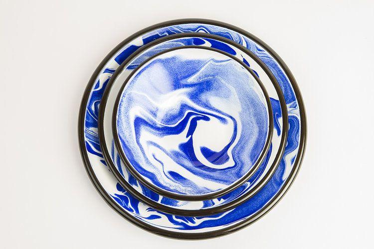 Blue Swirl Circle Logo - BORNN Enamelware- Blue Swirl — GROW