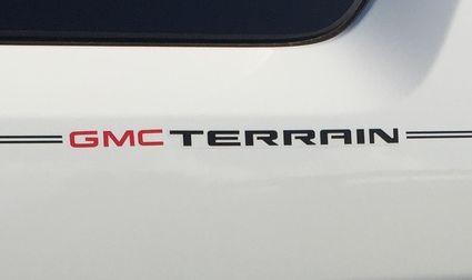 GMC Terrain Logo - Violassi Striping Company - GMC TERRAIN logo emblem decal pin stripe kit