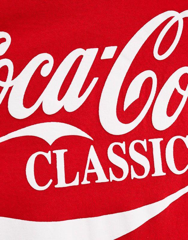 Coca-Cola Classic Logo - Coca-Cola Classic T-shirt - pull&bear