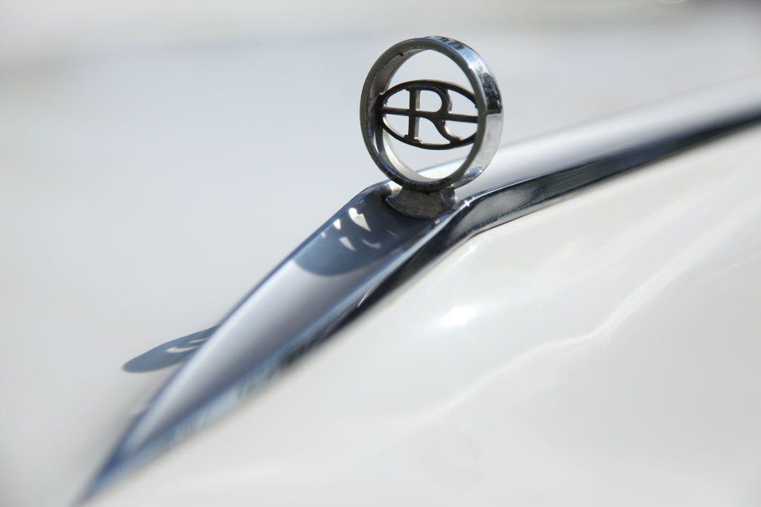 Buick Riviera Logo - 1964 Buick Riviera | Hood Ornaments / Car Emblems | Buick riviera ...